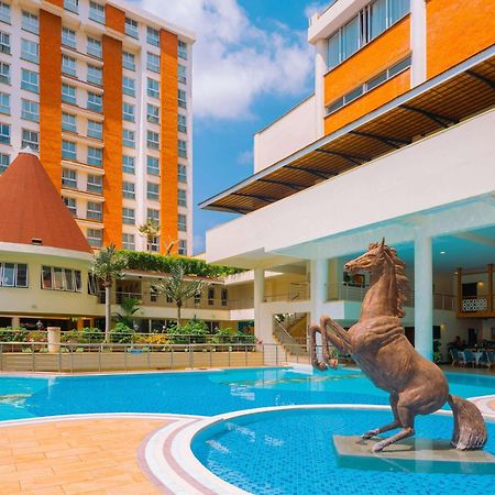 Moevenpick Hotel & Residences Nairobi Exteriér fotografie