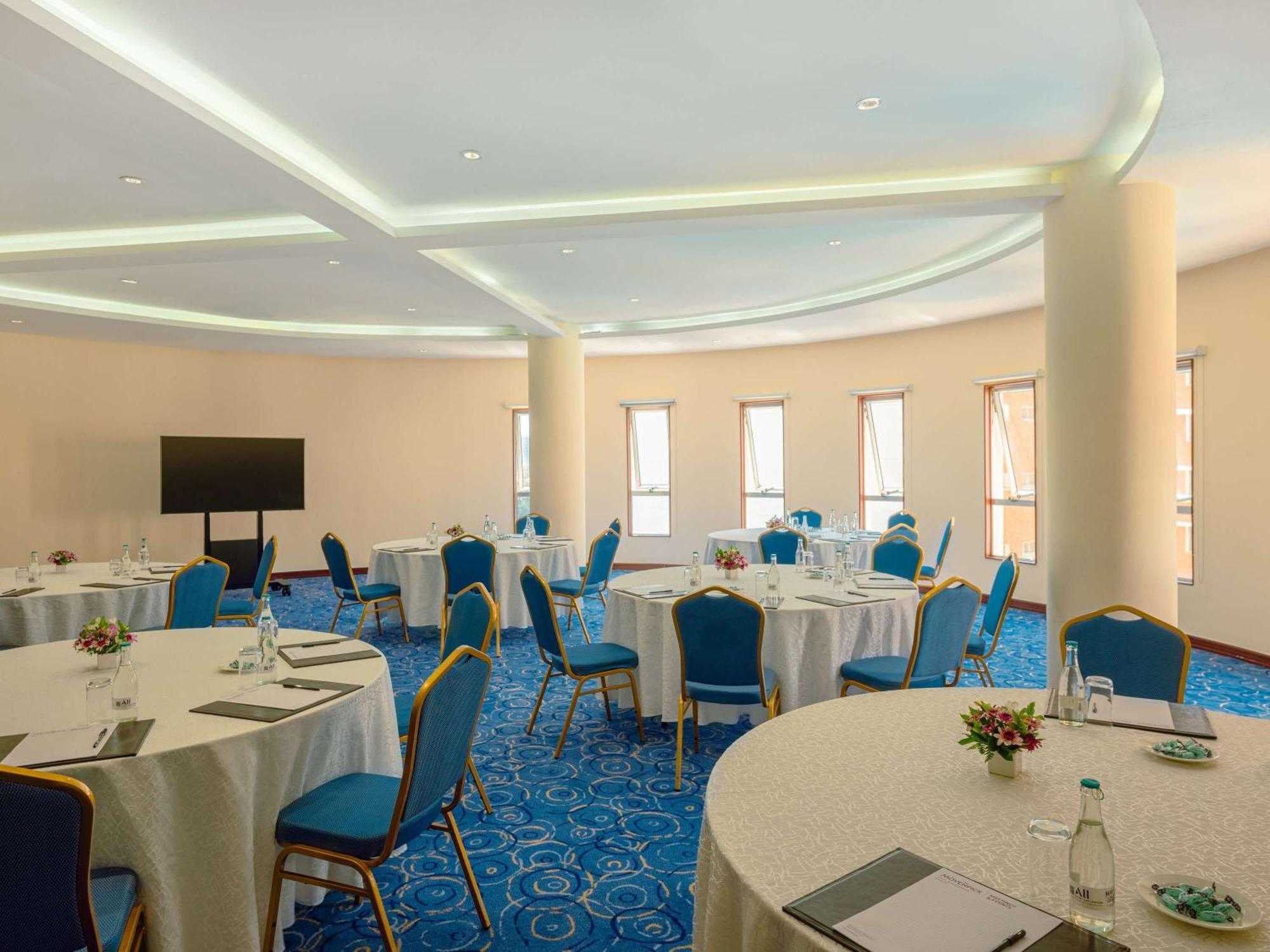 Moevenpick Hotel & Residences Nairobi Exteriér fotografie