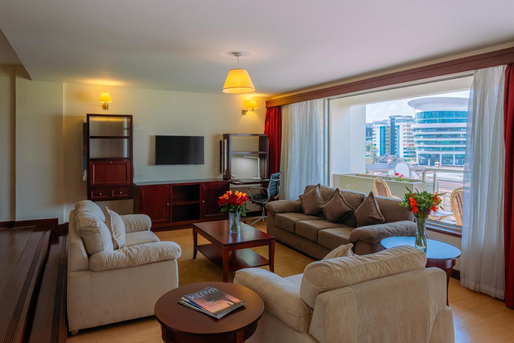 Moevenpick Hotel & Residences Nairobi Exteriér fotografie