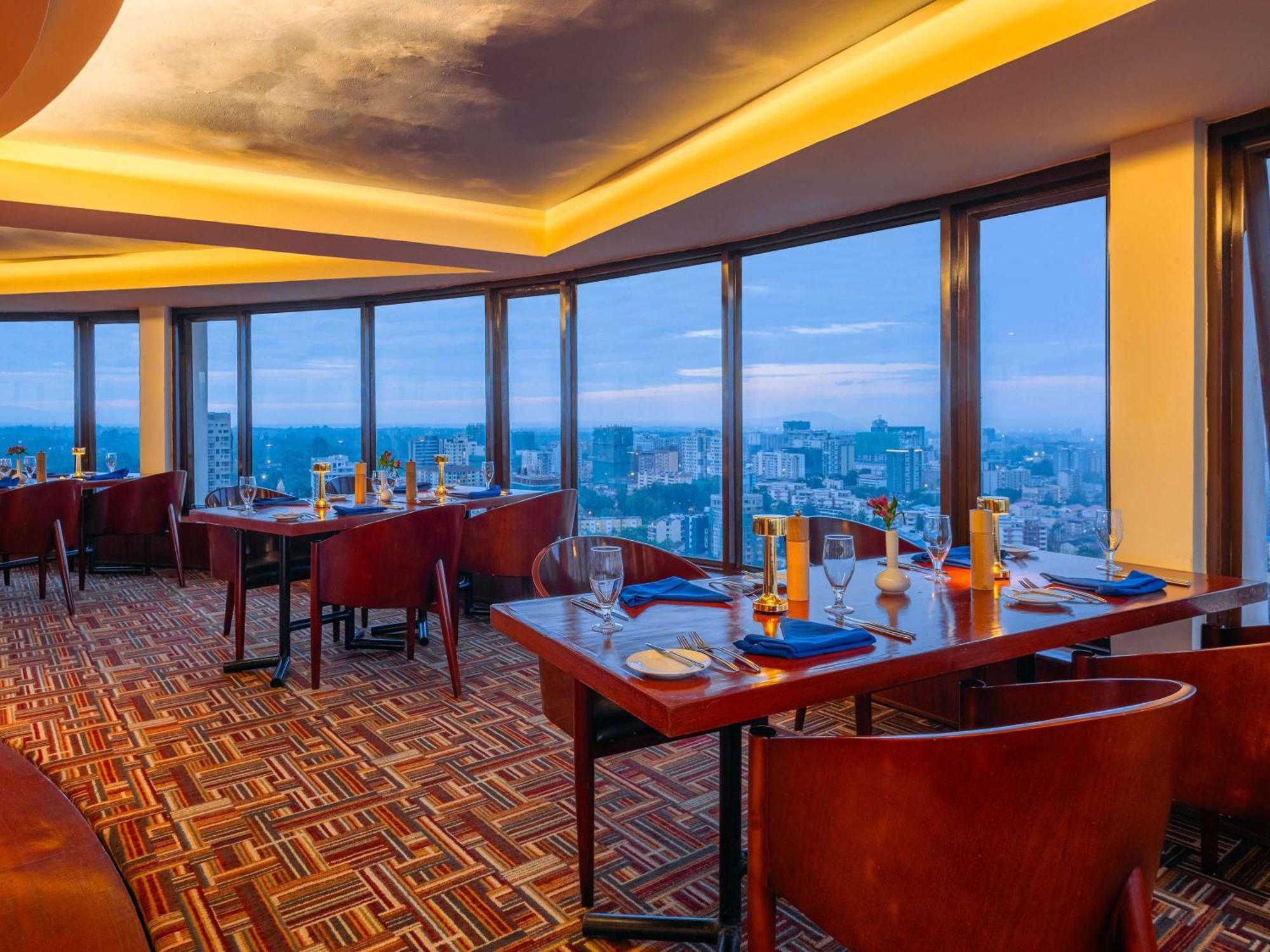 Moevenpick Hotel & Residences Nairobi Exteriér fotografie