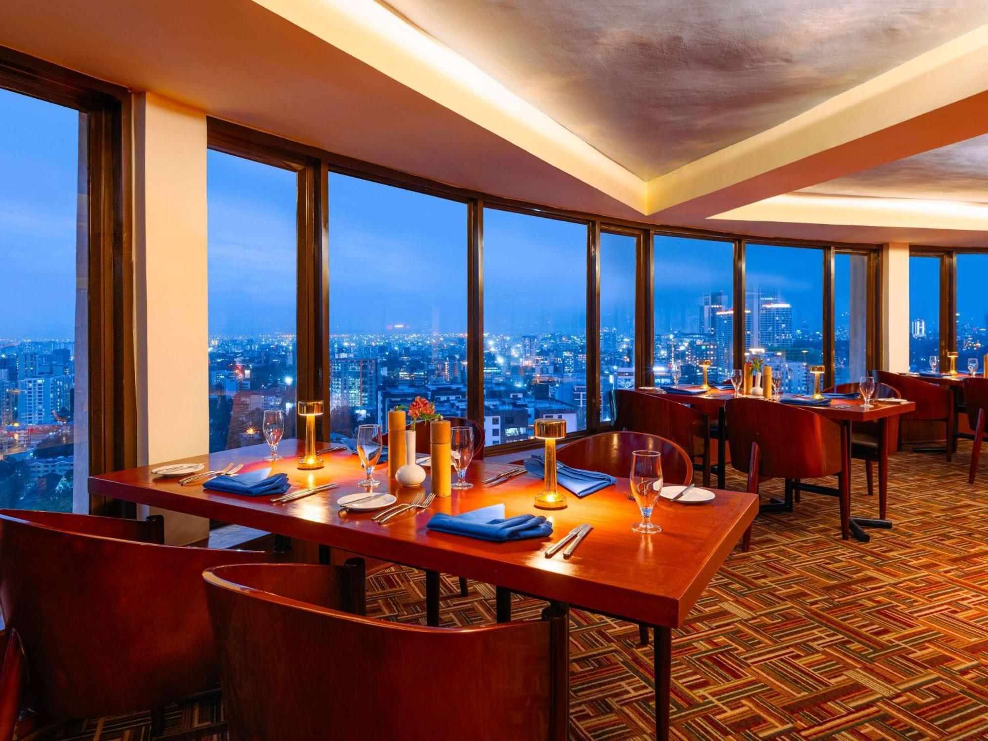 Moevenpick Hotel & Residences Nairobi Exteriér fotografie