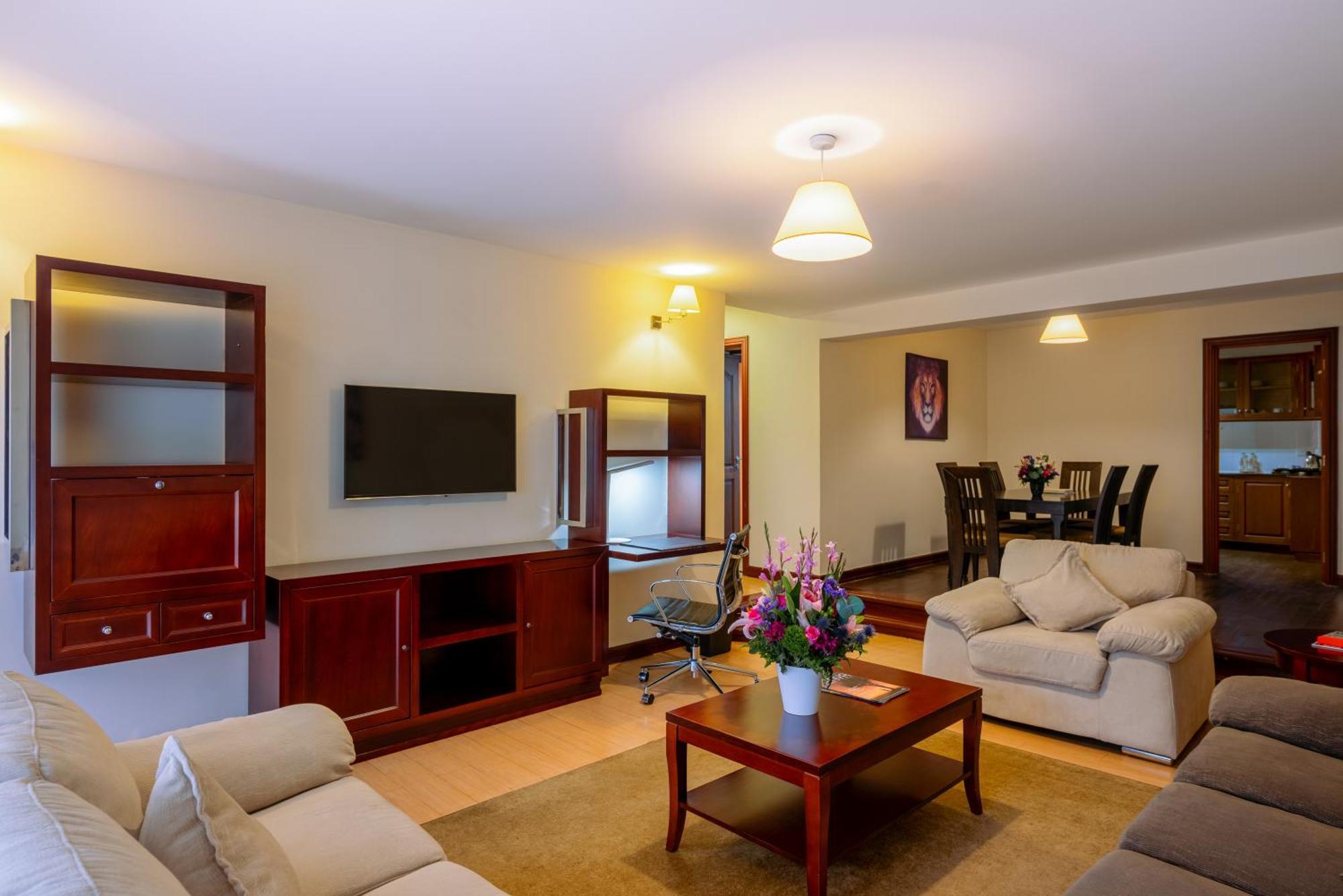 Moevenpick Hotel & Residences Nairobi Exteriér fotografie